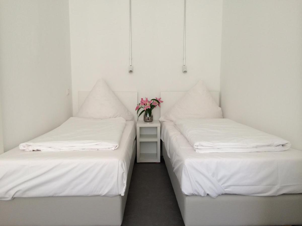 Apartment&Rooms Near Brandenburg Gate Berlin Ngoại thất bức ảnh
